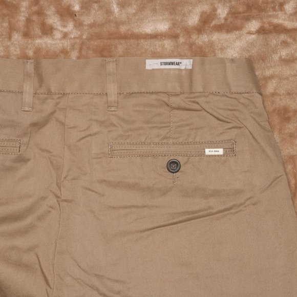 M&S Collection Stormwear Shorts - Waist 36x10.5 Inseam - Length 22 - Rise 12 - Picture 2 of 6